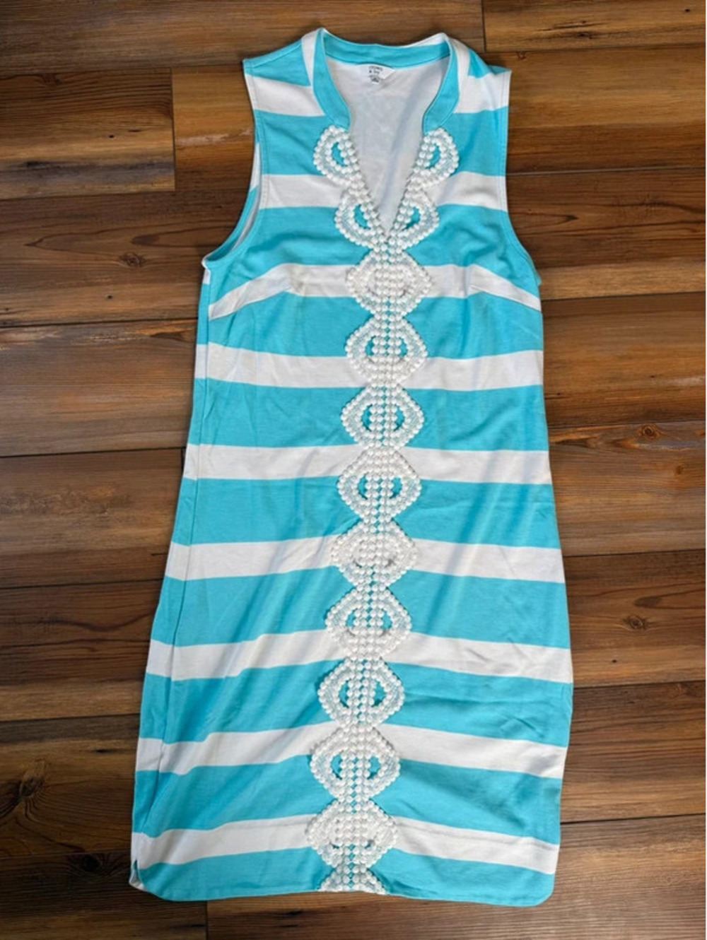 Crown & Ivy dress size medium